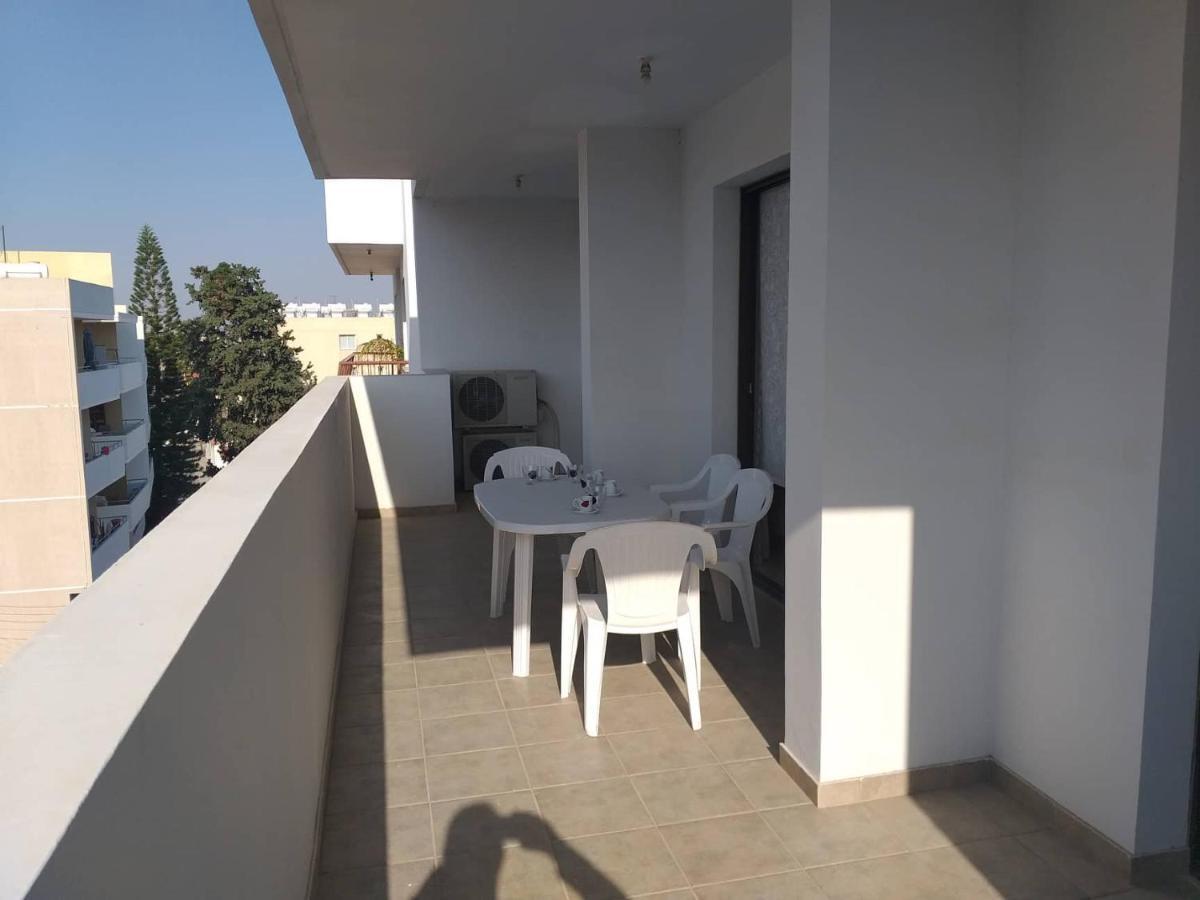 Horizon Luxury Apartment 4 拉纳卡 外观 照片