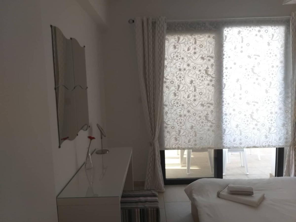 Horizon Luxury Apartment 4 拉纳卡 外观 照片