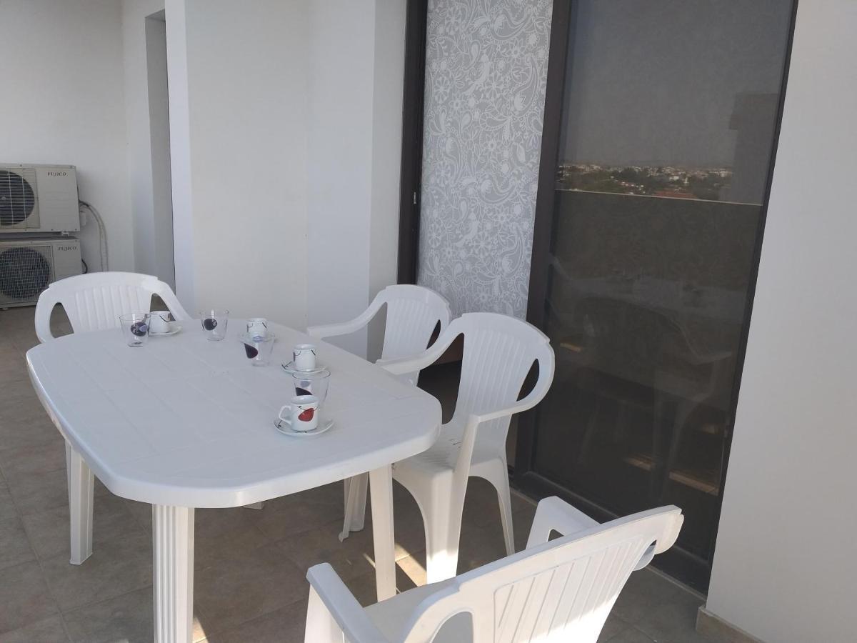 Horizon Luxury Apartment 4 拉纳卡 外观 照片